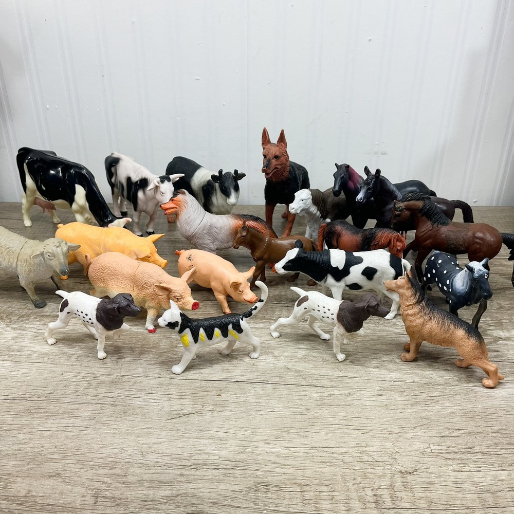 Vintage Safari Ltd Farm Animal Figurine Lot Horses Cows Pigs Dogs 19pc Mixed Set